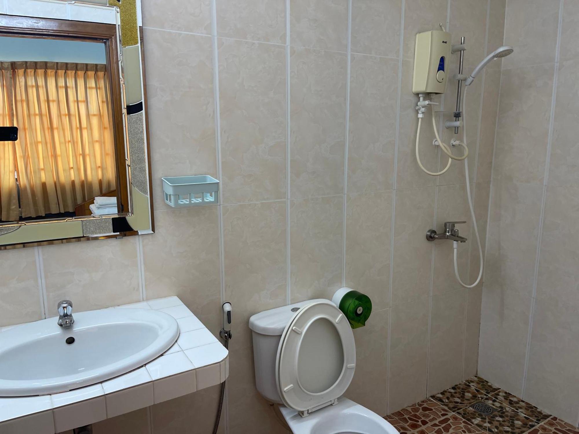 Apsara Guest House Kampot City Екстериор снимка