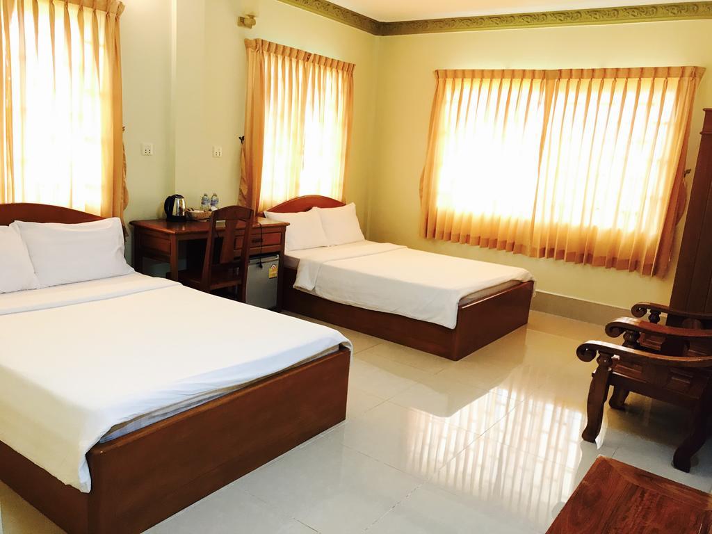 Apsara Guest House Kampot City Екстериор снимка